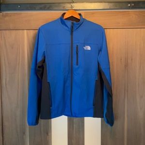 ⭐️ The North Face Apex Jacket